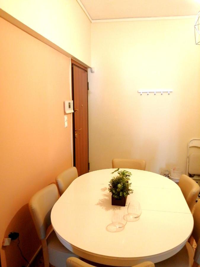 Full House Near The Center Of Athens Apartment Ngoại thất bức ảnh