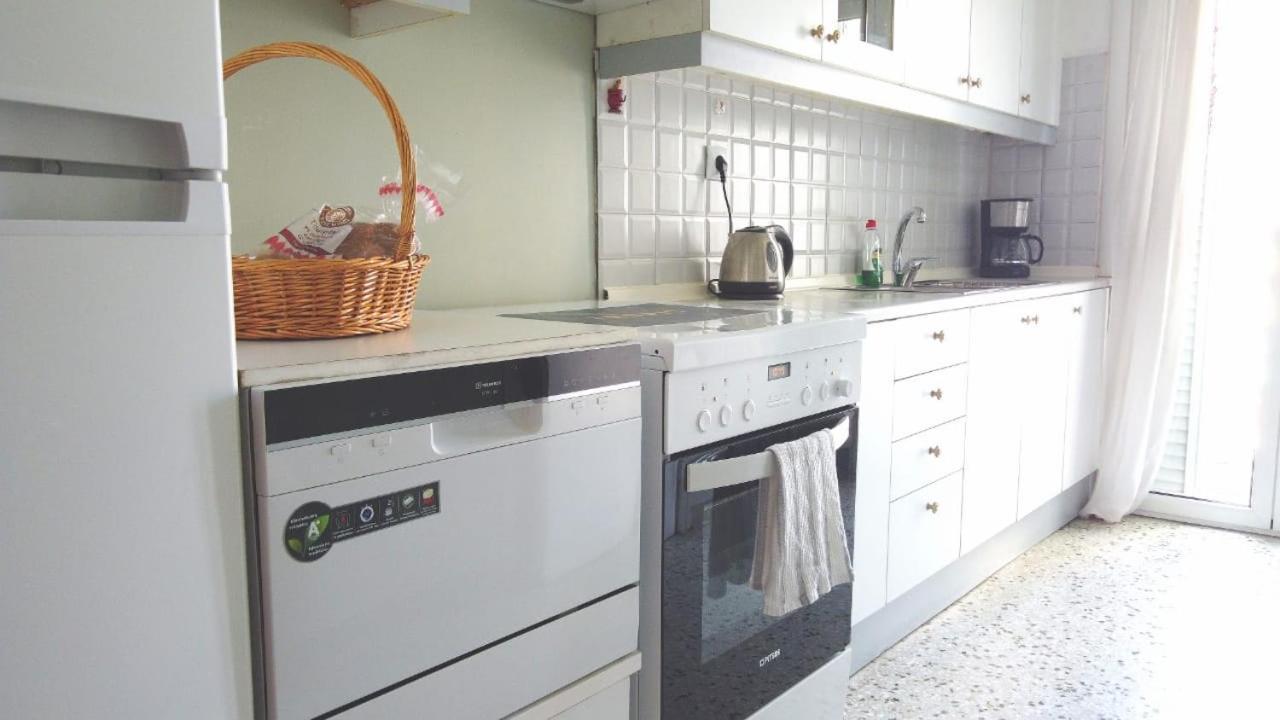 Full House Near The Center Of Athens Apartment Ngoại thất bức ảnh